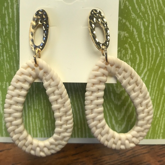NEW CREAM AND GOLD EARRINGS - Picture 1 of 5
